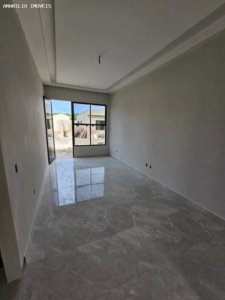 Casa à venda com 2 quartos, 180m² - Foto 4