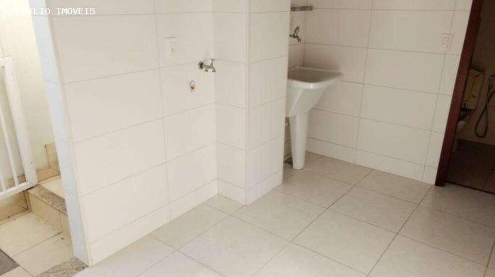 Casa, 4 quartos, 242 m² - Foto 13