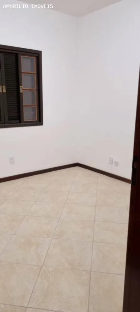 Casa, 4 quartos, 200 m² - Foto 3