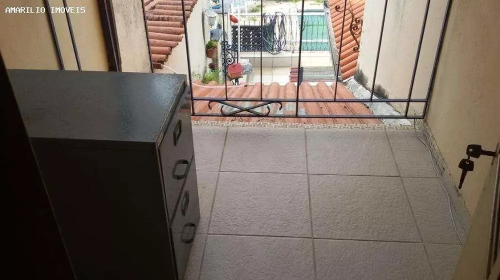 Casa, 4 quartos, 297 m² - Foto 2