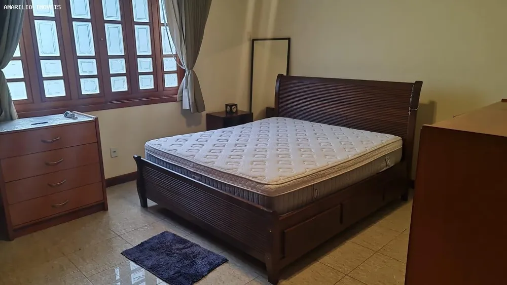 Casa, 3 quartos, 230 m² - Foto 10