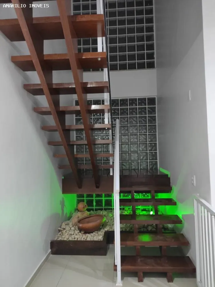 Casa, 4 quartos, 300 m² - Foto 14