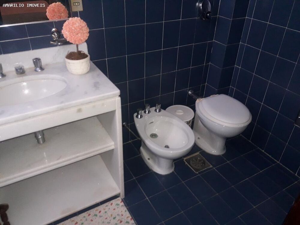 Casa, 5 quartos, 362 m² - Foto 2