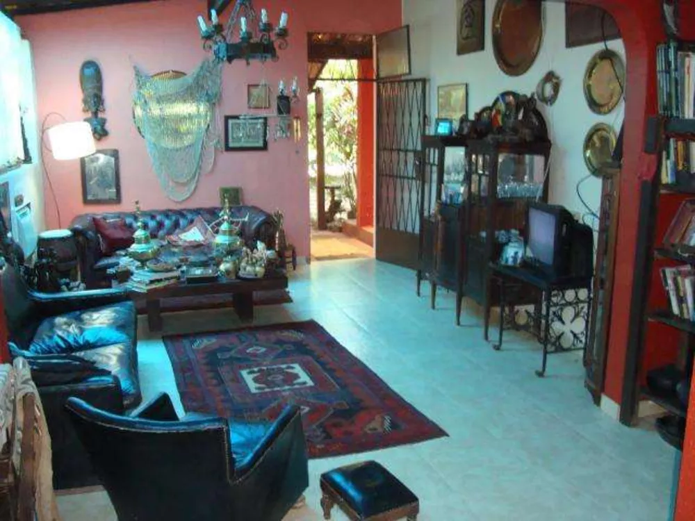 Sítio, 3 quartos, 1000 m² - Foto 1
