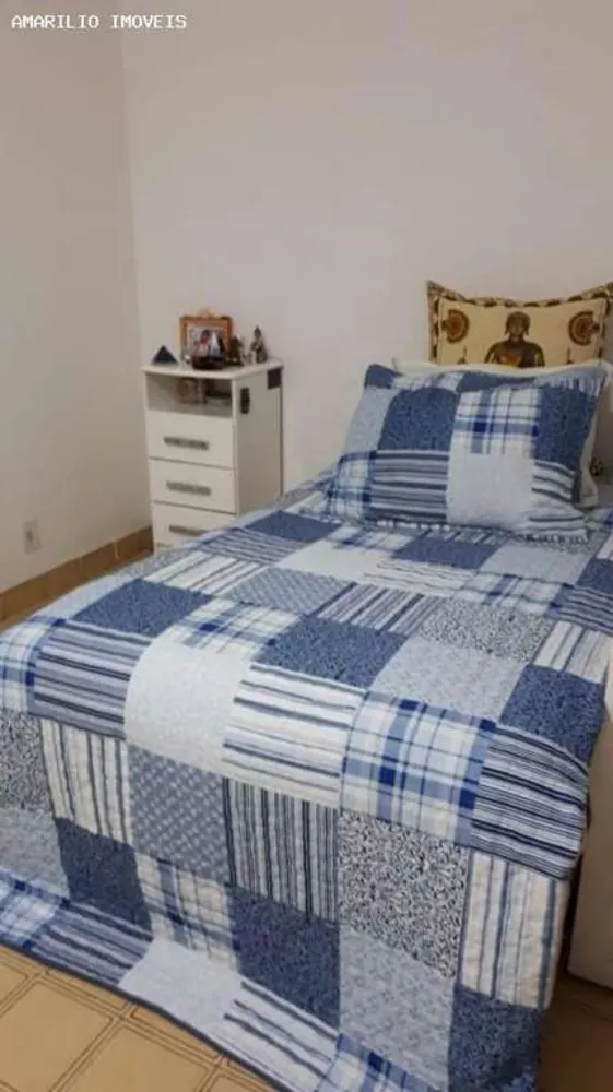 Casa, 4 quartos, 327 m² - Foto 1