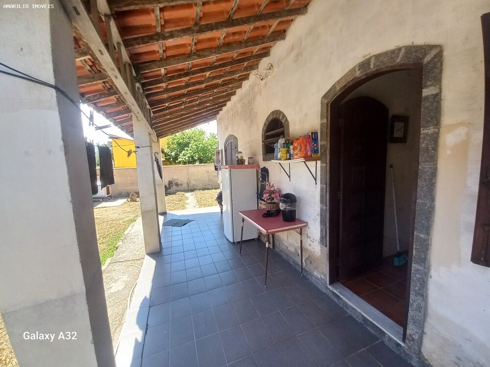 Casa à venda com 2 quartos, 600m² - Foto 2