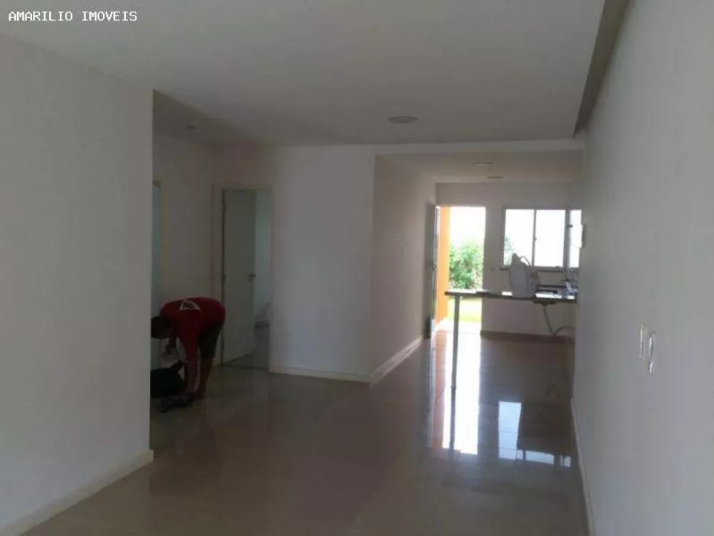 Casa à venda com 3 quartos, 140m² - Foto 4