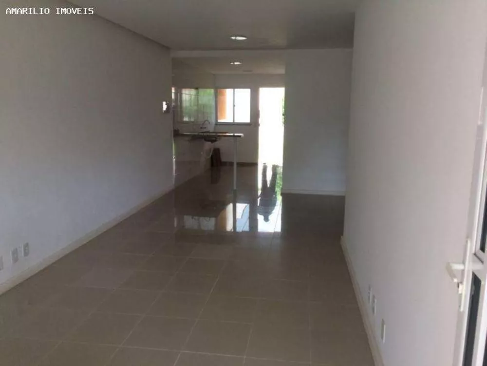 Casa à venda com 3 quartos, 140m² - Foto 3