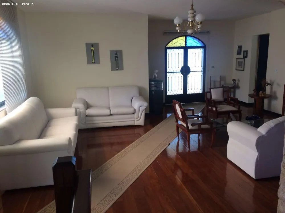 Casa, 4 quartos, 360 m² - Foto 3
