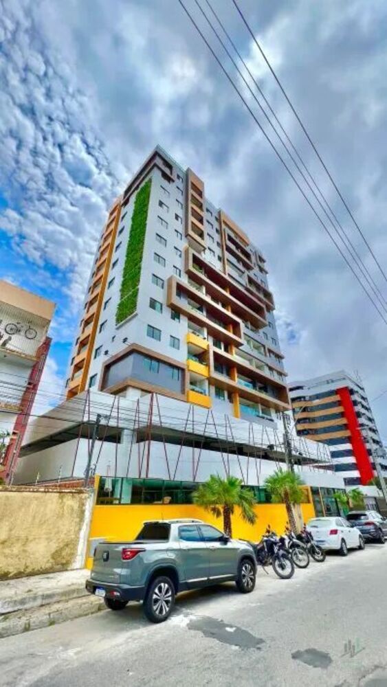 Apartamento à venda com 2 quartos, 61m² - Foto 1