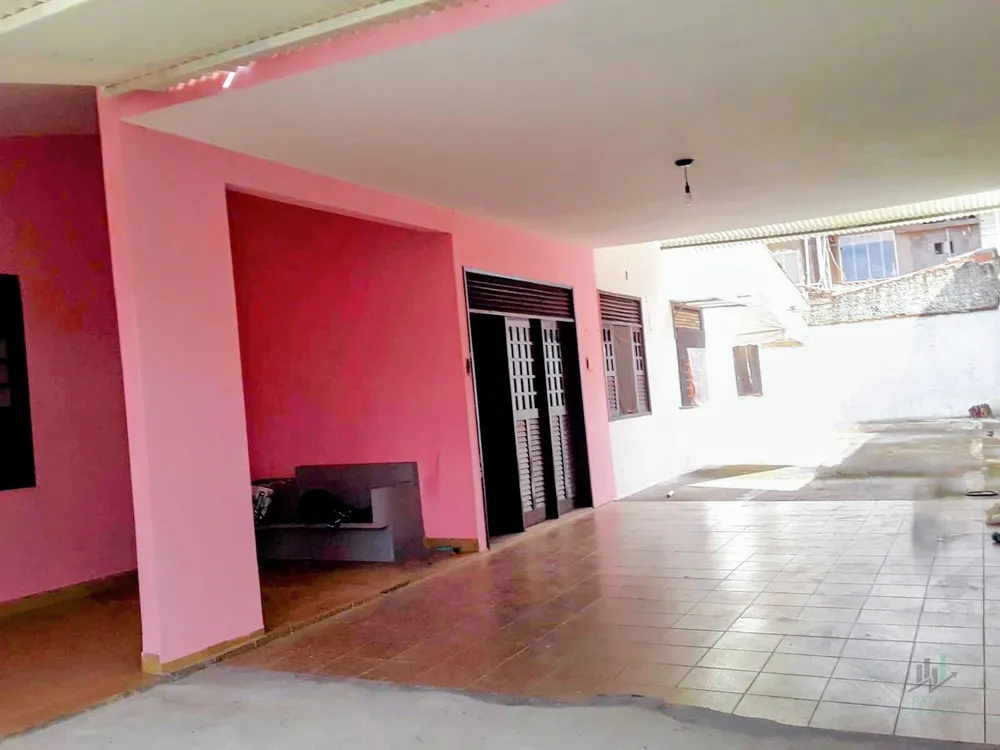 Casa, 4 quartos, 202 m² - Foto 1