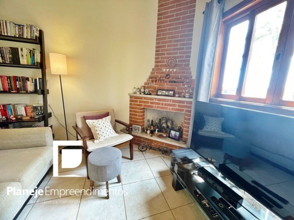 Chácara à venda com 3 quartos, 1200m² - Foto 10