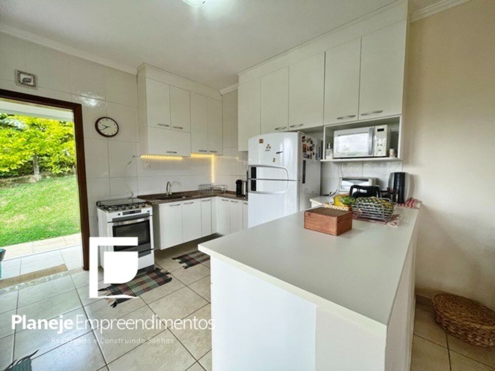 Chácara à venda com 3 quartos, 1200m² - Foto 14