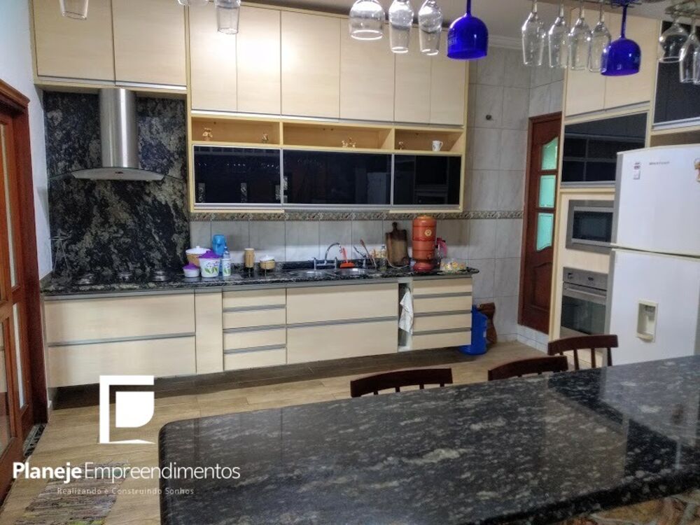 Chácara, 4 quartos, 1400 m² - Foto 13