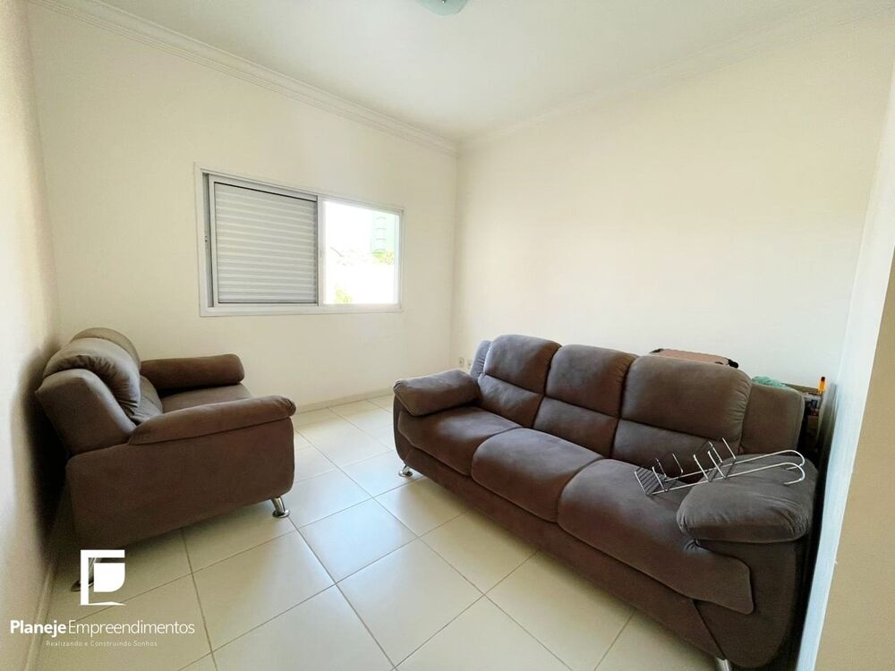 Chácara à venda com 4 quartos, 1070m² - Foto 4