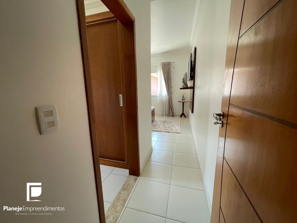 Chácara, 4 quartos, 1070 m² - Foto 4