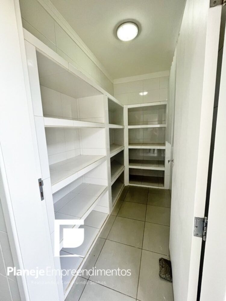 Sítio, 4 quartos, 1029 m² - Foto 7