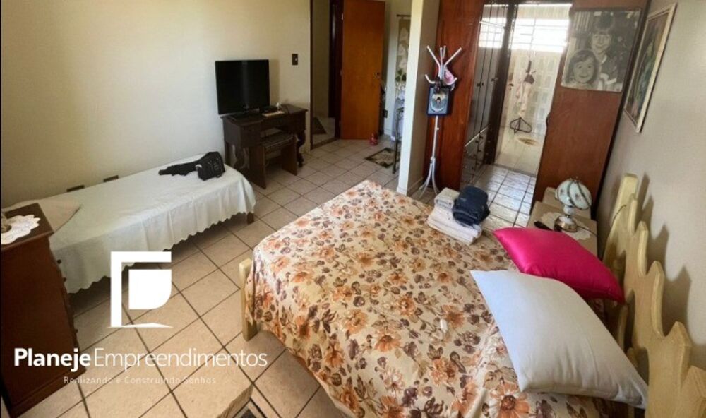 Chácara, 3 quartos, 3400 m² - Foto 2