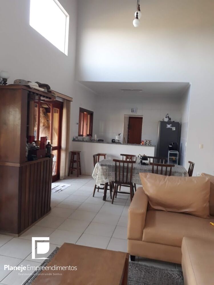 Chácara, 3 quartos, 1210 m² - Foto 11