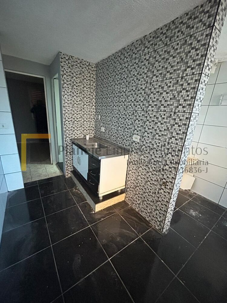 Apartamento à venda com 2 quartos, 50m² - Foto 2