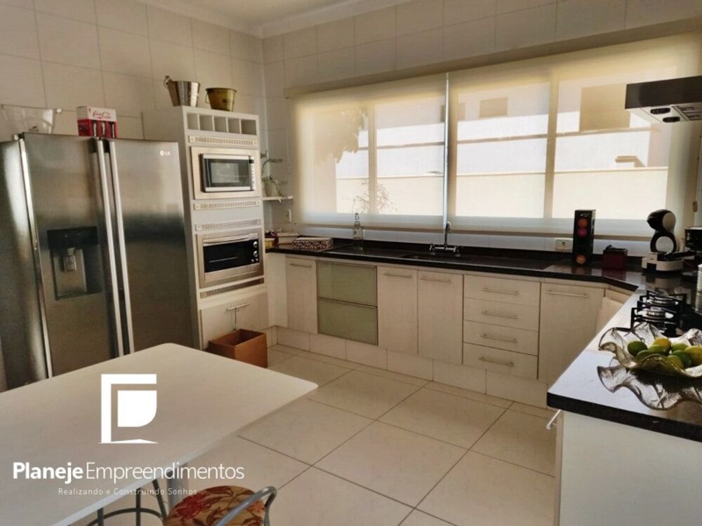 Casa de Condomínio à venda com 3 quartos, 1100m² - Foto 8