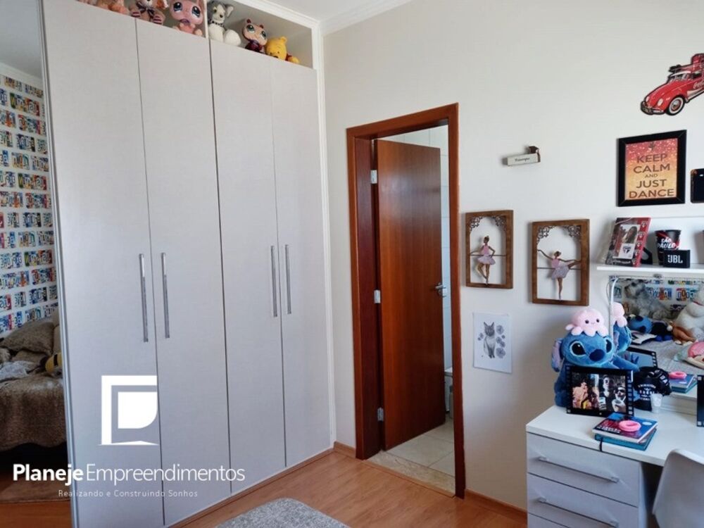 Casa de Condomínio à venda com 3 quartos, 1100m² - Foto 14