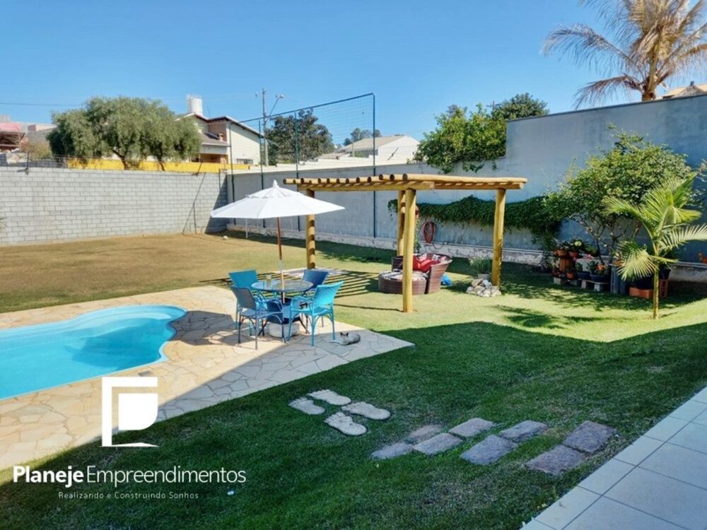 Casa de Condomínio à venda com 3 quartos, 1100m² - Foto 2