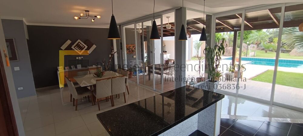 Chácara à venda com 4 quartos, 1200m² - Foto 6