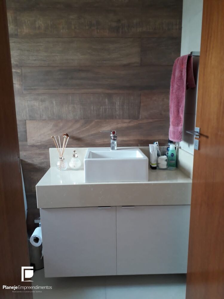 Casa à venda com 2 quartos, 250m² - Foto 20