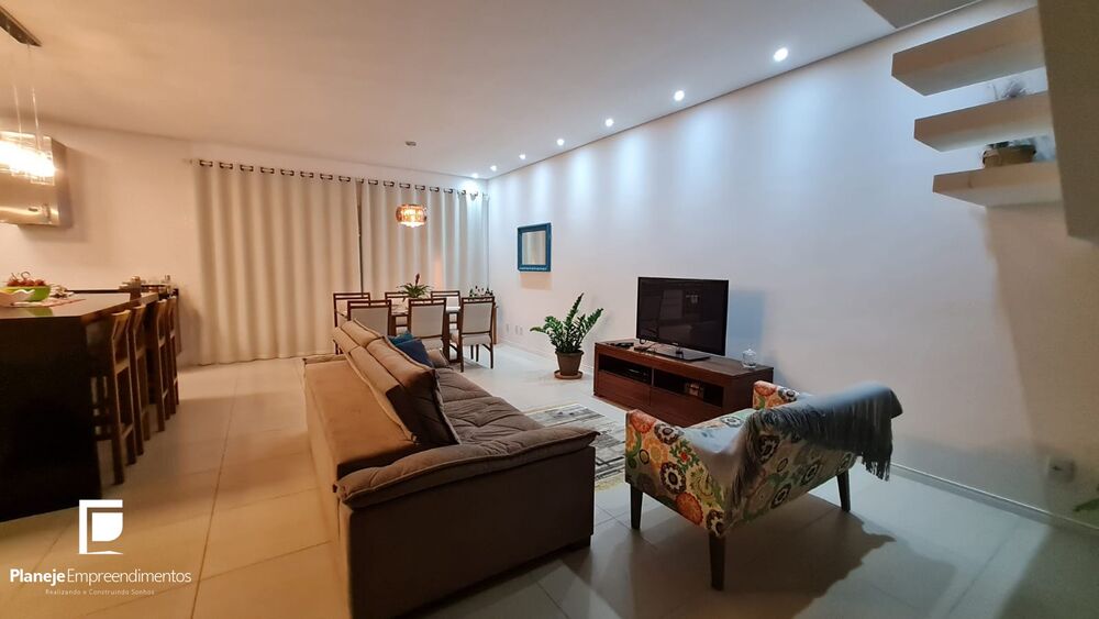 Casa à venda com 2 quartos, 250m² - Foto 6