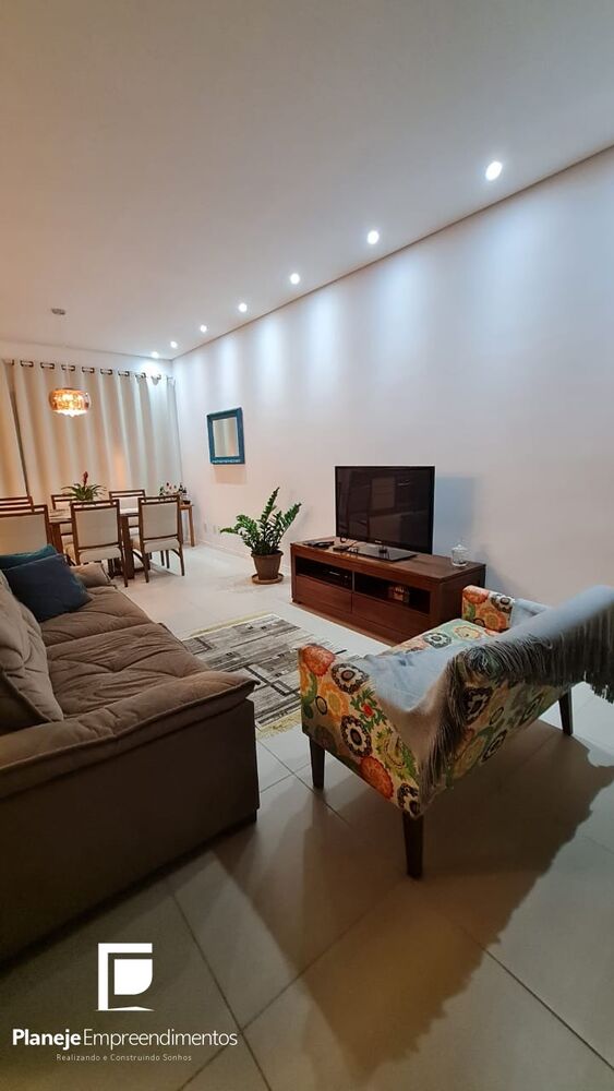 Casa à venda com 2 quartos, 250m² - Foto 8