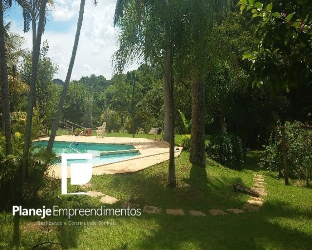 Chácara, 4 quartos, 4250 m² - Foto 1