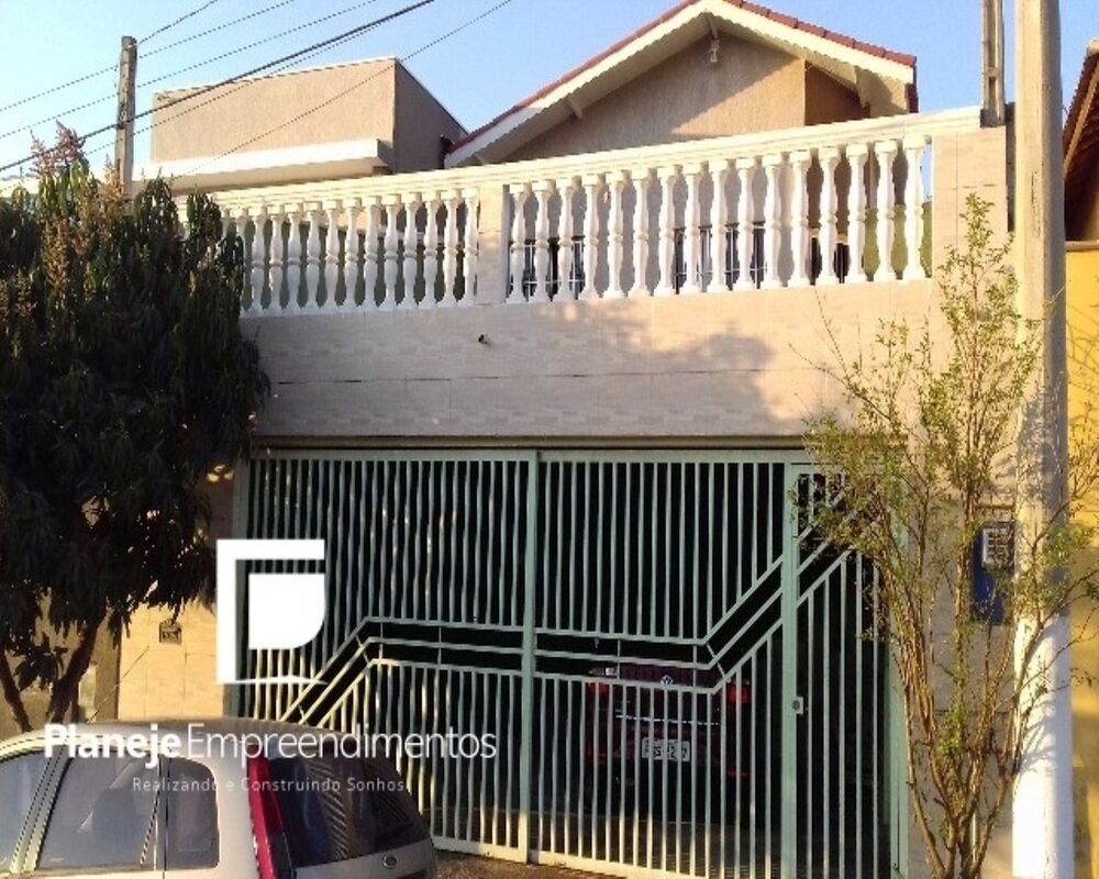 Casa à venda com 2 quartos, 200m² - Foto 1