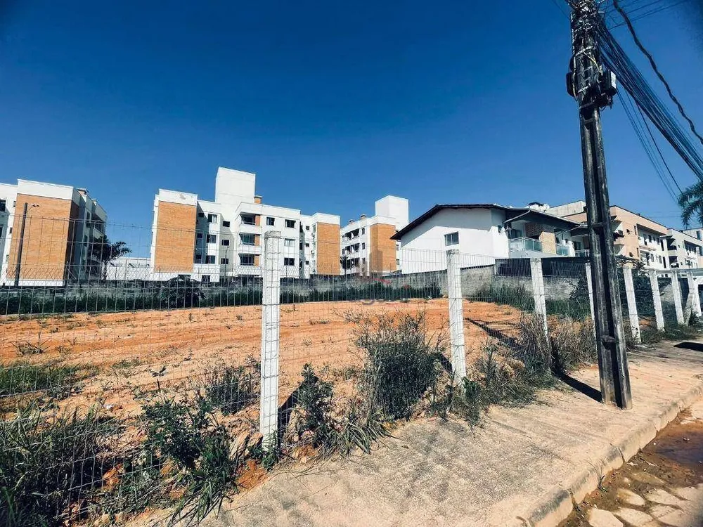 Terreno, 240 m² - Foto 1