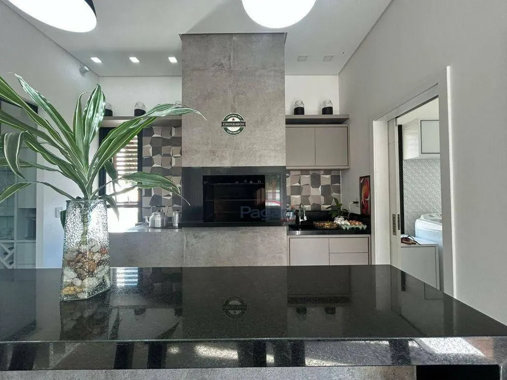 Casa, 3 quartos, 219 m² - Foto 6