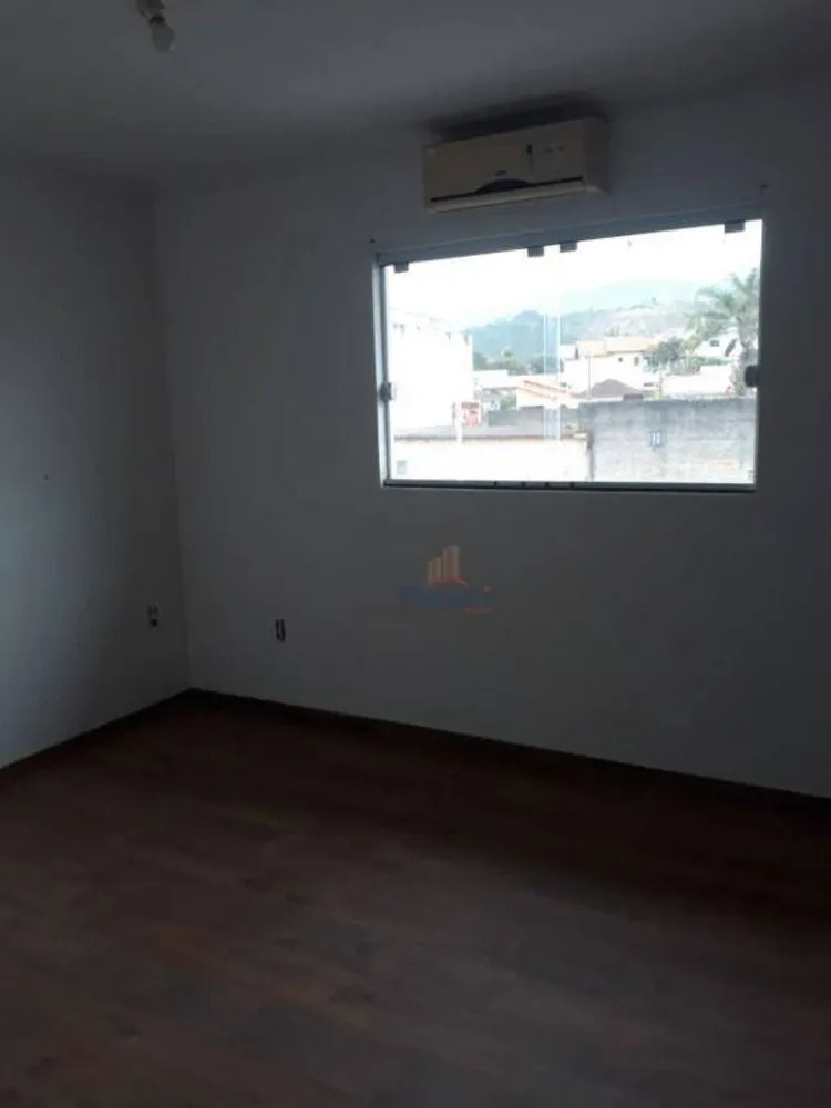 Casa, 5 quartos, 258 m² - Foto 8