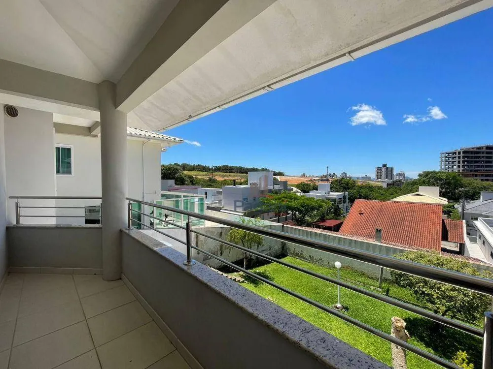 Casa, 3 quartos, 249 m² - Foto 6
