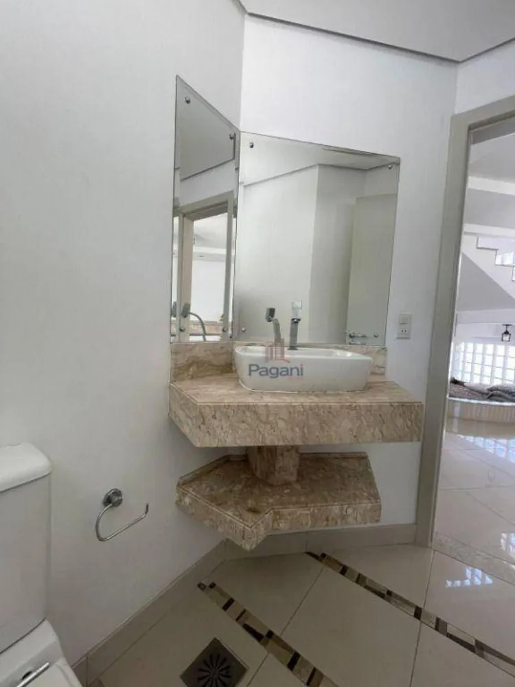 Casa, 3 quartos, 249 m² - Foto 10