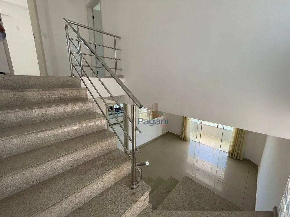 Casa, 3 quartos, 249 m² - Foto 15