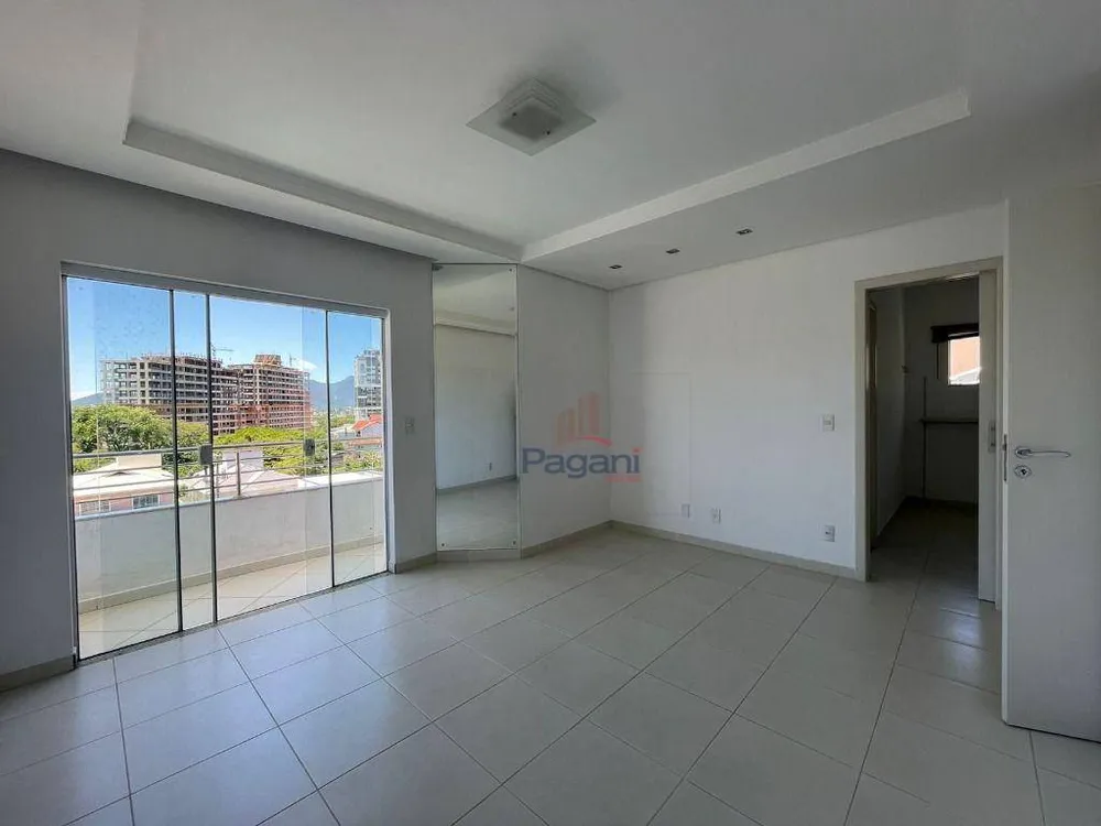 Casa, 3 quartos, 249 m² - Foto 9