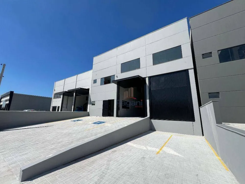 Depósito-Galpão, 500 m² - Foto 1