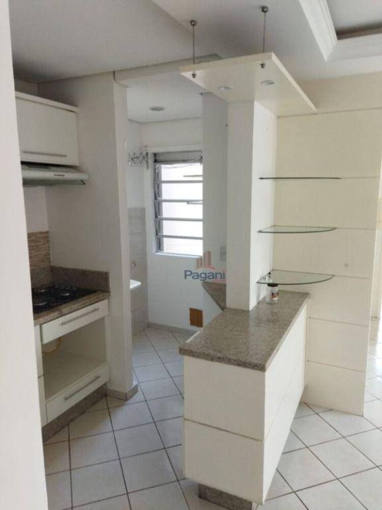 Apartamento à venda com 2 quartos, 46m² - Foto 4