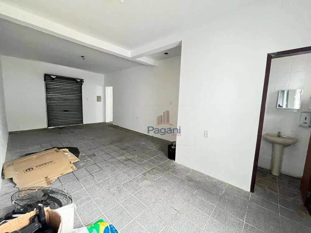 Casa, 3 quartos, 300 m² - Foto 8