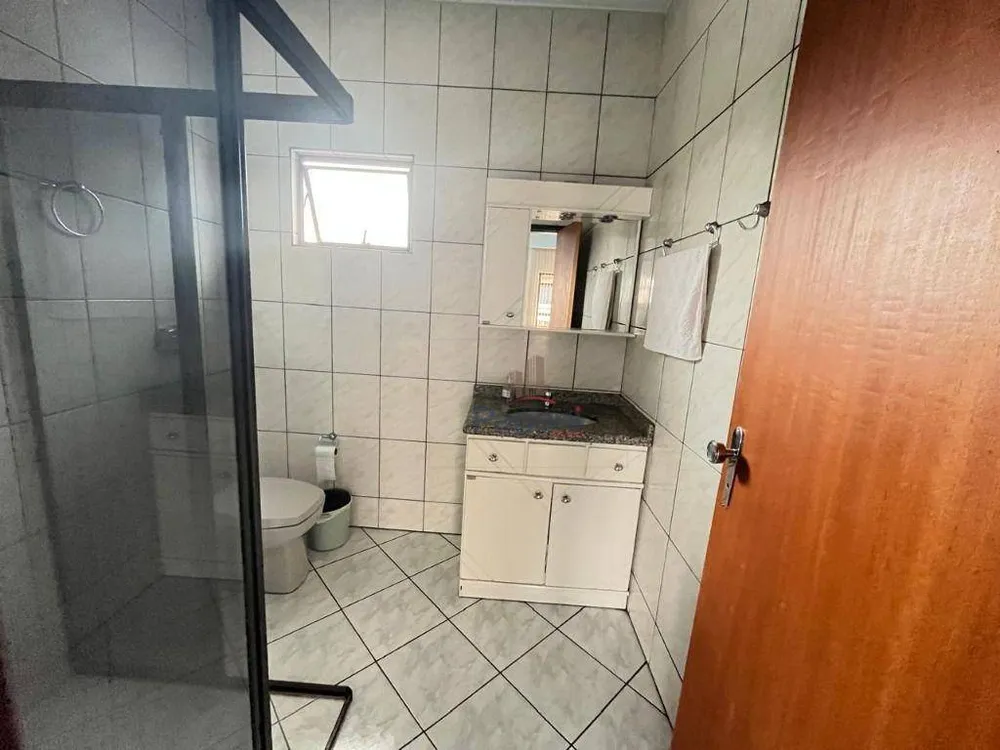Casa, 3 quartos, 300 m² - Foto 14