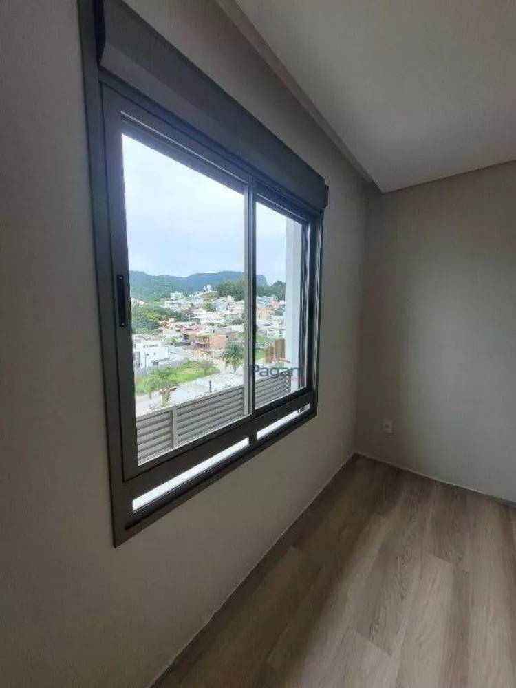 Apartamento à venda com 2 quartos, 89m² - Foto 4