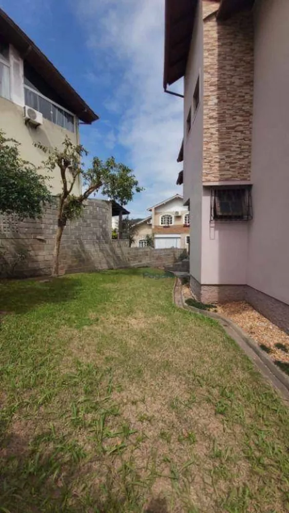 Casa, 4 quartos, 192 m² - Foto 2