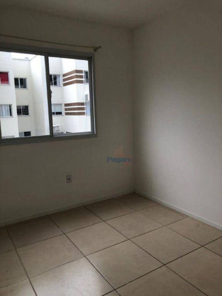 Apartamento à venda com 2 quartos, 50m² - Foto 1