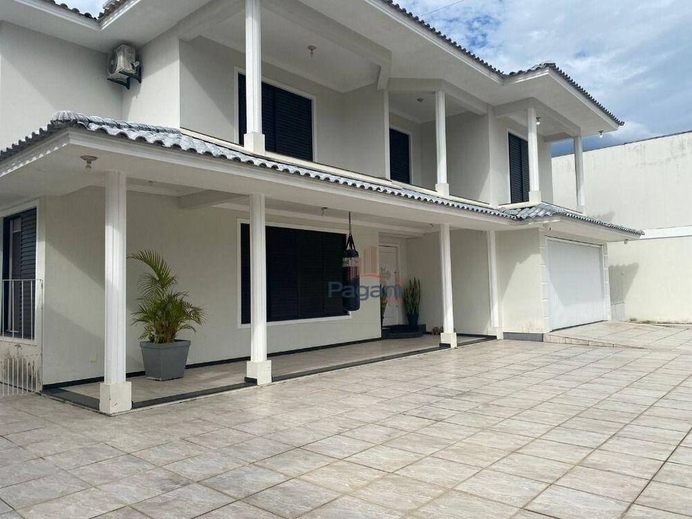 Casa, 3 quartos, 254 m² - Foto 28