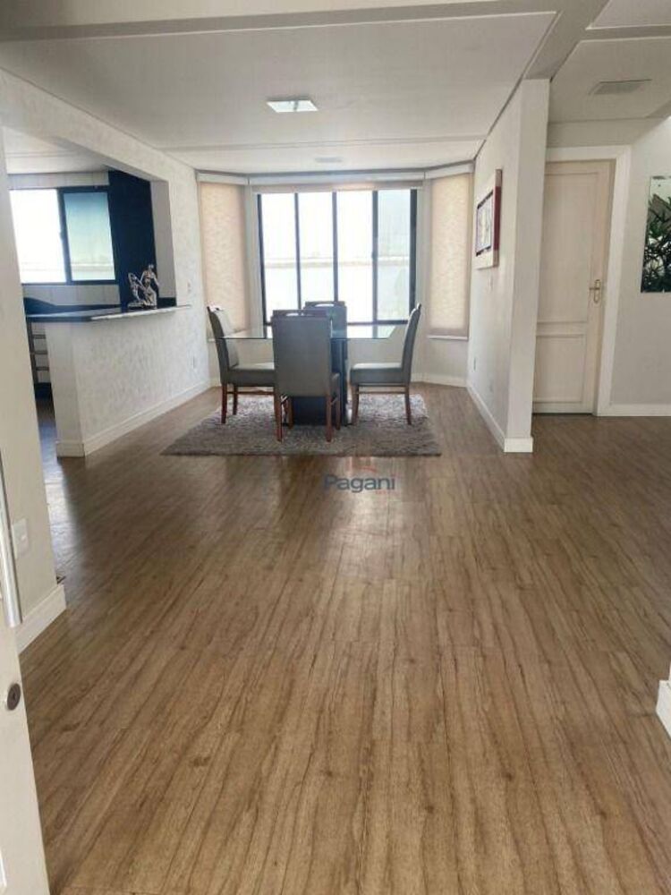 Casa, 3 quartos, 254 m² - Foto 24