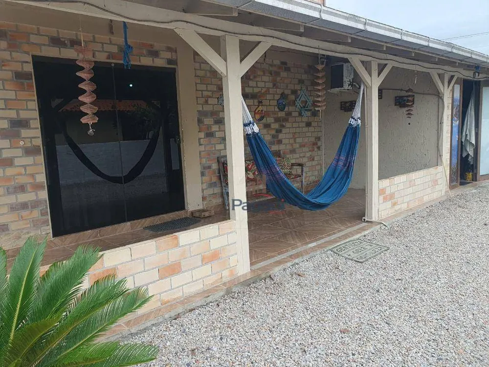 Casa, 8 quartos, 280 m² - Foto 1